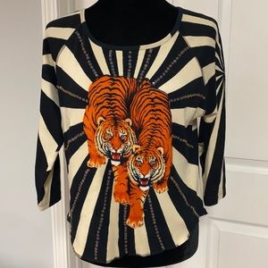COPY - Chaudry 1/4sleeve sweater w/sequence&tigers L
